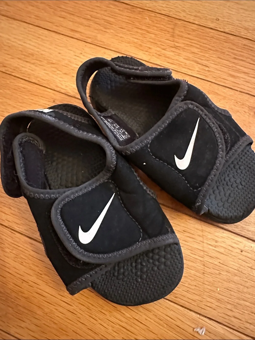 Nike Kids Black & White Velcro Slide Sandals